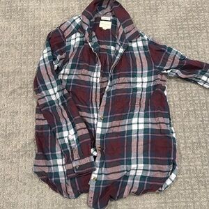 American Eagle multi-color flannel